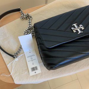 Tory Burch Small Kira Chevron Leather Convertible Shoulder Bag in Black